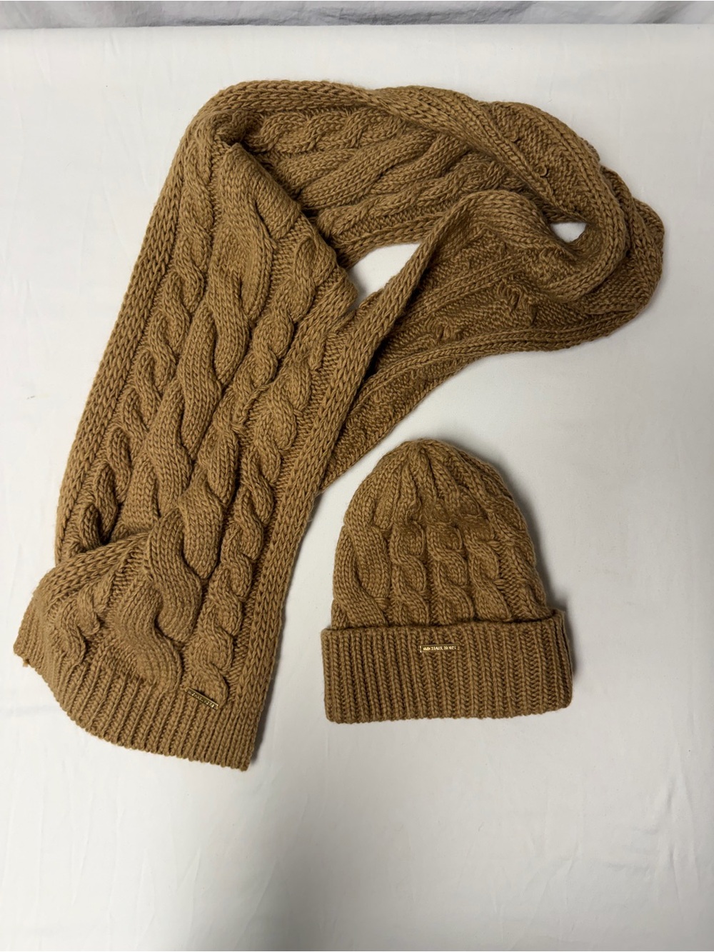 Michael Kors Hat And Scarf Beige Unisex One Size Excellent Condition